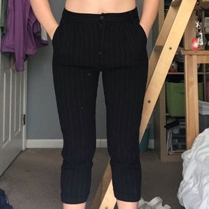 Adorable Zara cropped pinstriped trousers!
